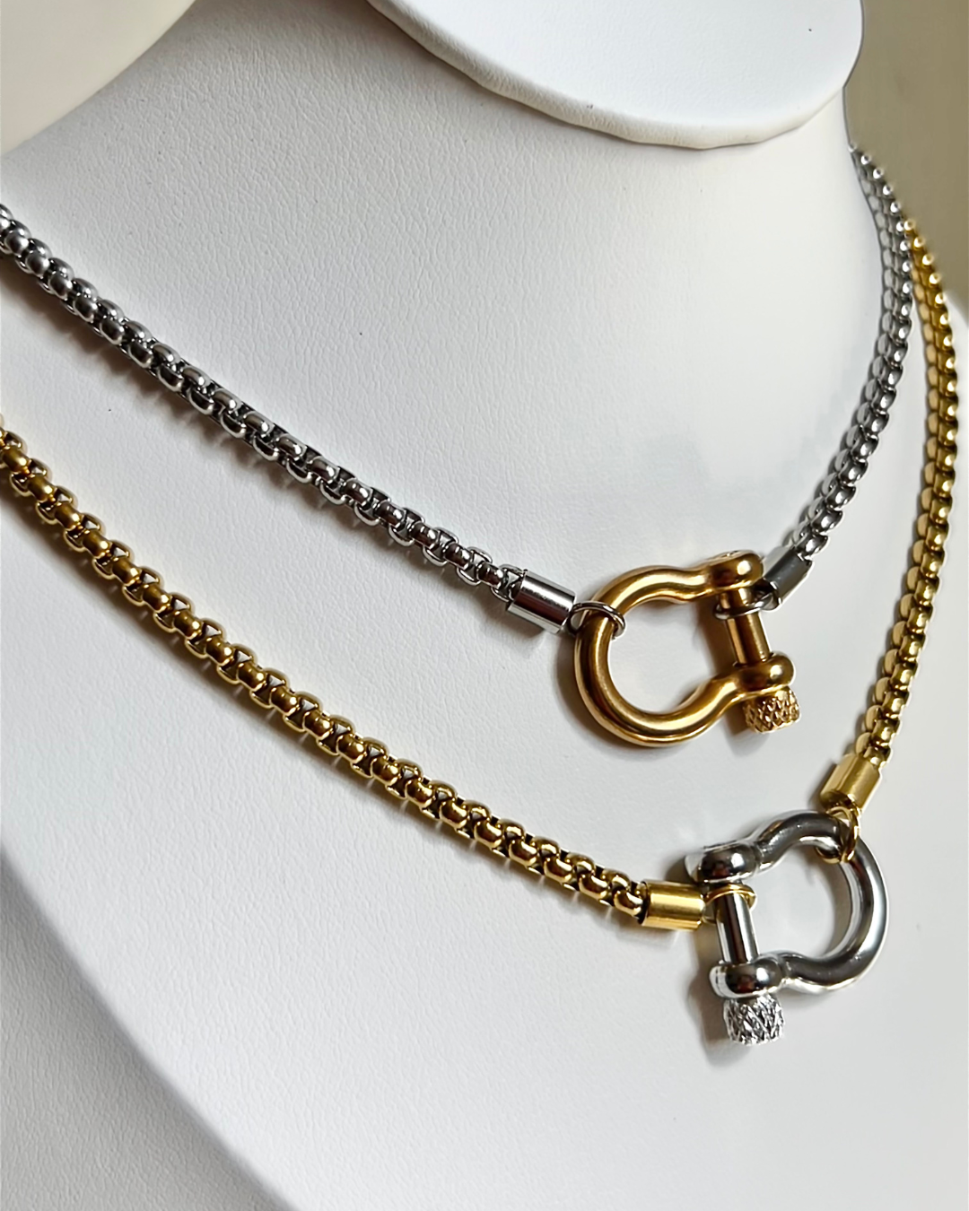 Herradura Necklace - SS & Rose Gold