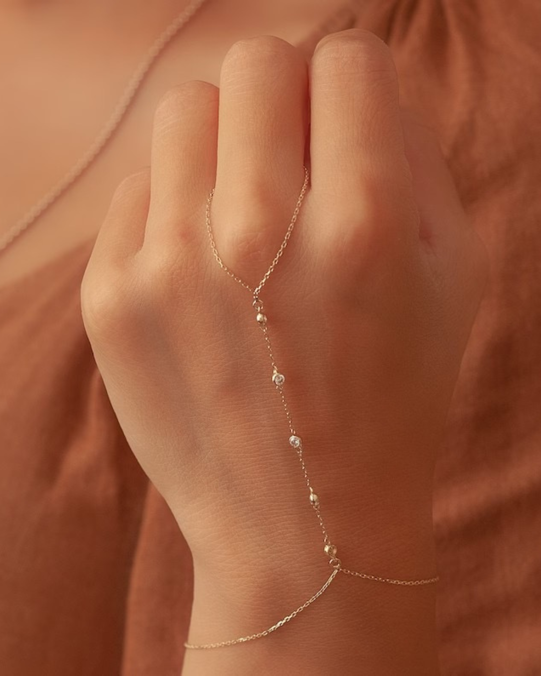 Kendall Hand Chain